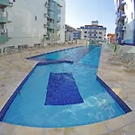 Cobertura Ubatuba para famílias - até 12 pessoas